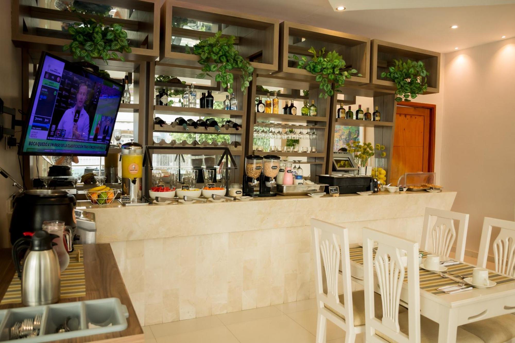 酒店 Parque Del Sol 3*